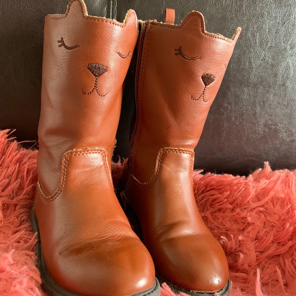 Carter’s Kitty Cowboy Boots